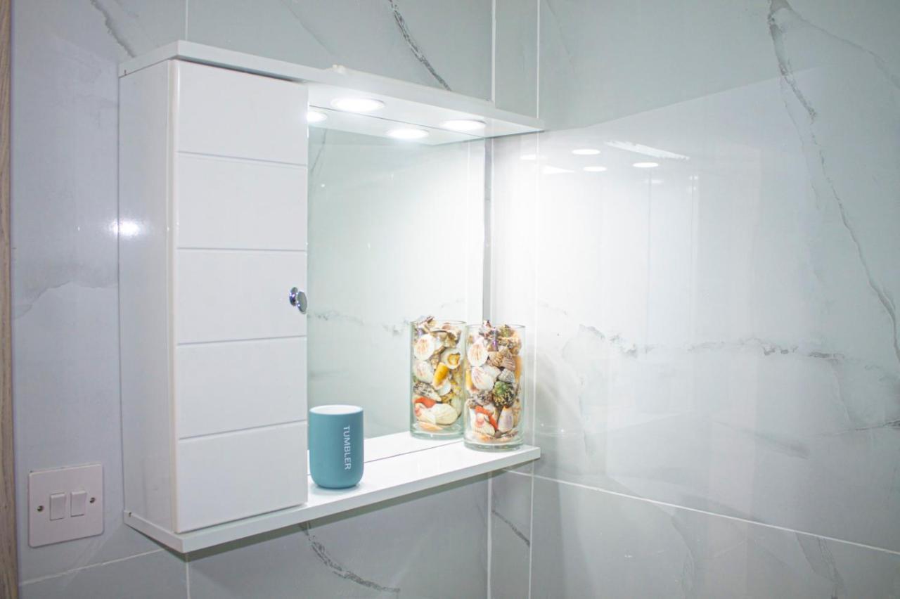 Dub House Apartment Пафос Екстериор снимка