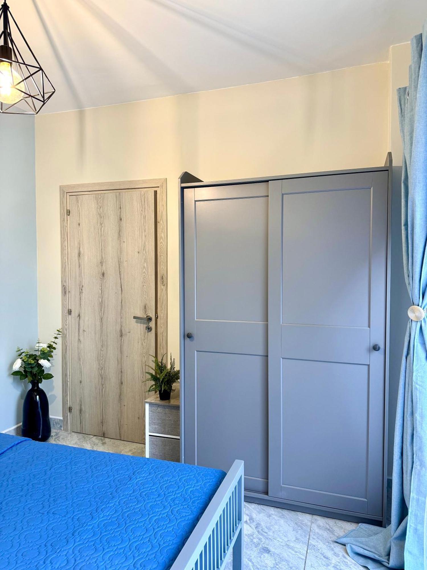 Dub House Apartment Пафос Екстериор снимка